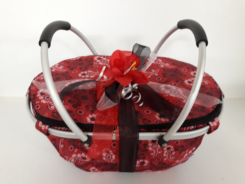 COOLER BAGS / HAMPERS